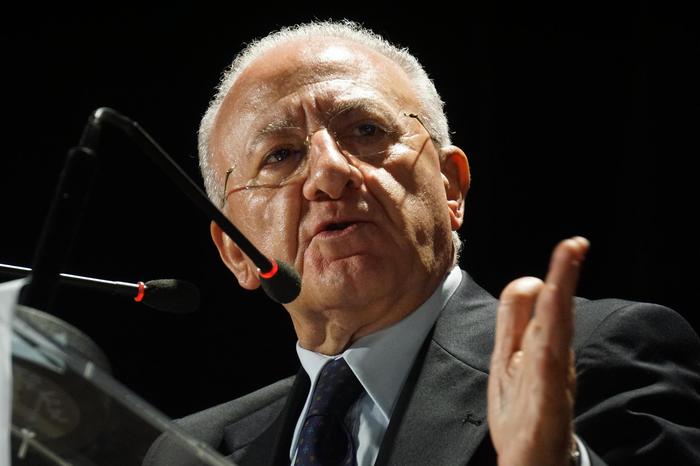 Presidente De Luca a convegno su Sì al referendum